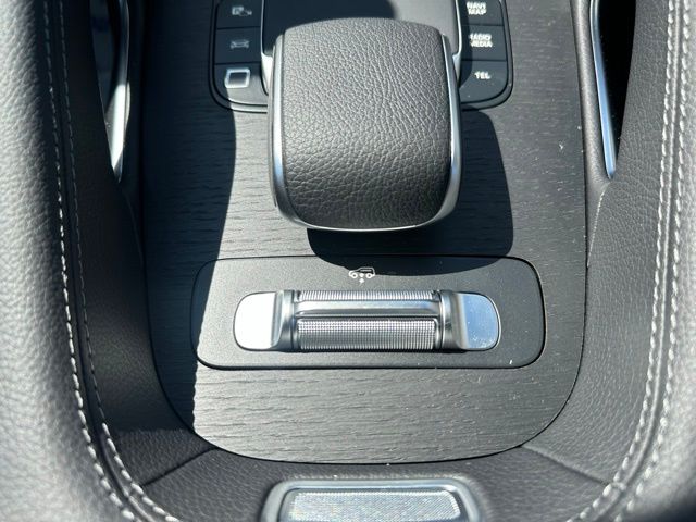 2026 Mercedes Benz GLE 450 4MATIC photo 33