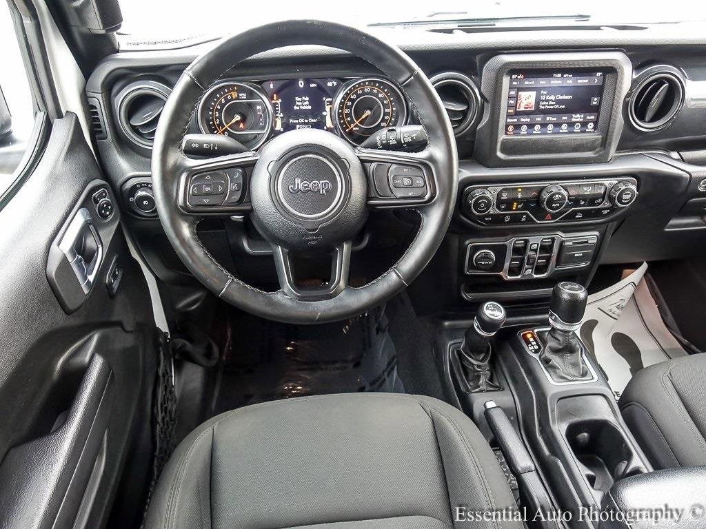 2022 JEEP WRANGLER - Image 11