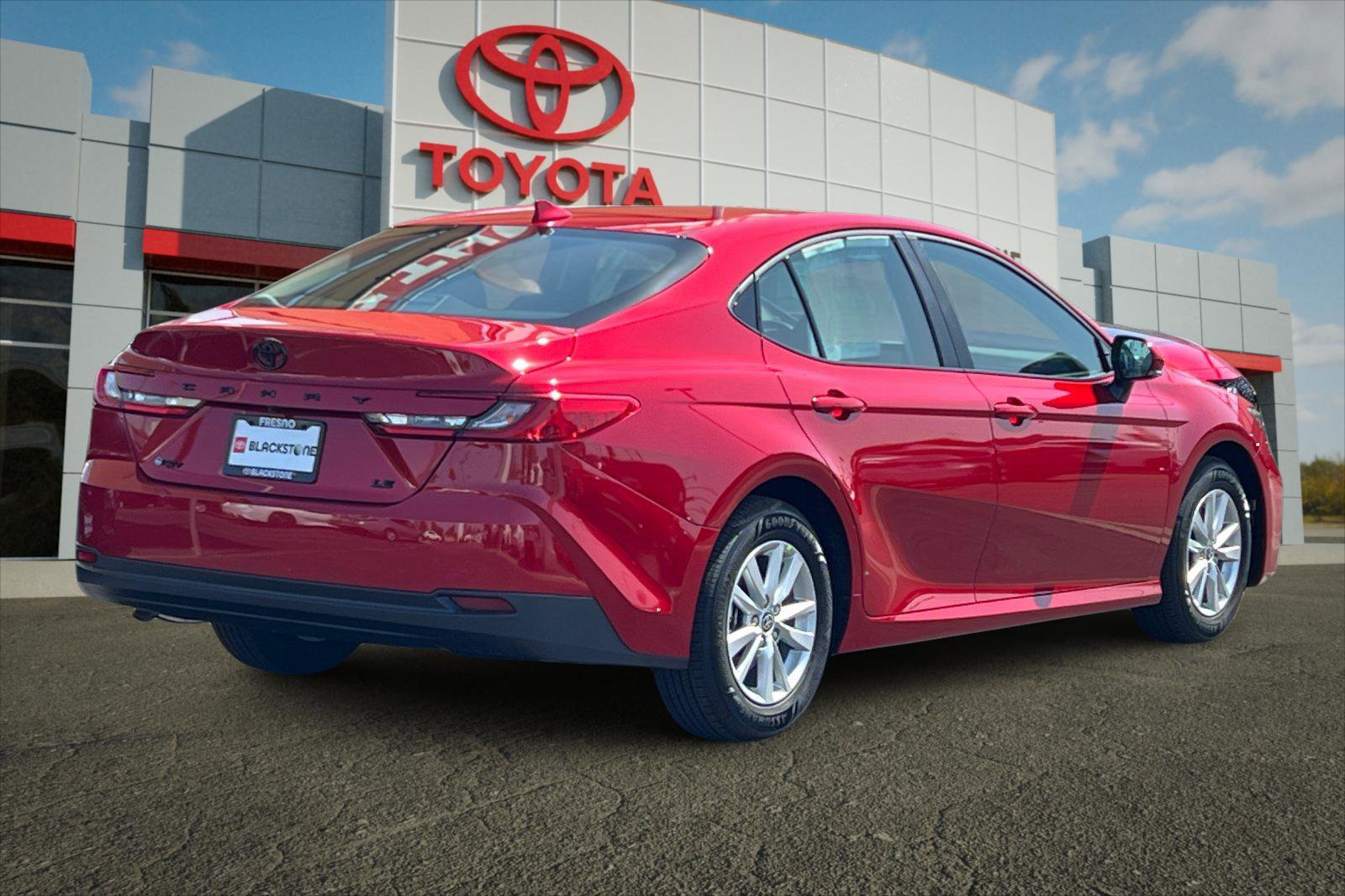 2025 Toyota Camry LE photo 3