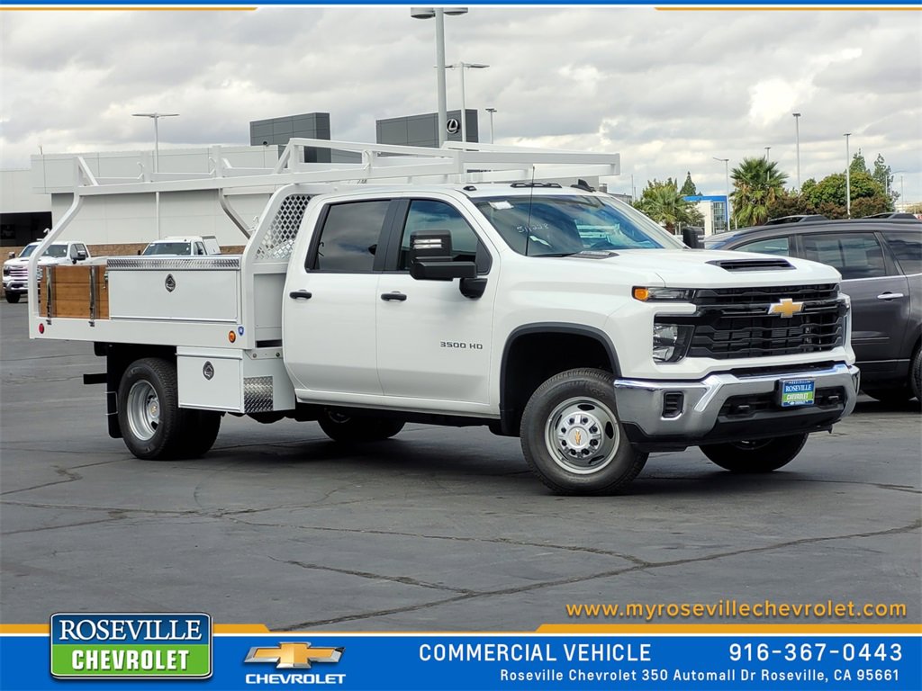 2025 Chevrolet Silverado 3500HD Work Truck's photo