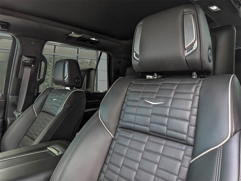 2023 Cadillac Escalade Premium Luxury Platinum photo 11