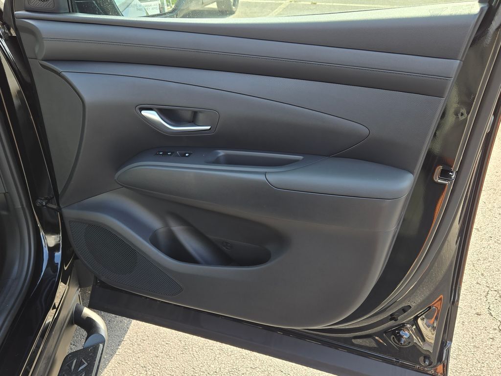2025 Hyundai Santa Cruz Limited photo 5