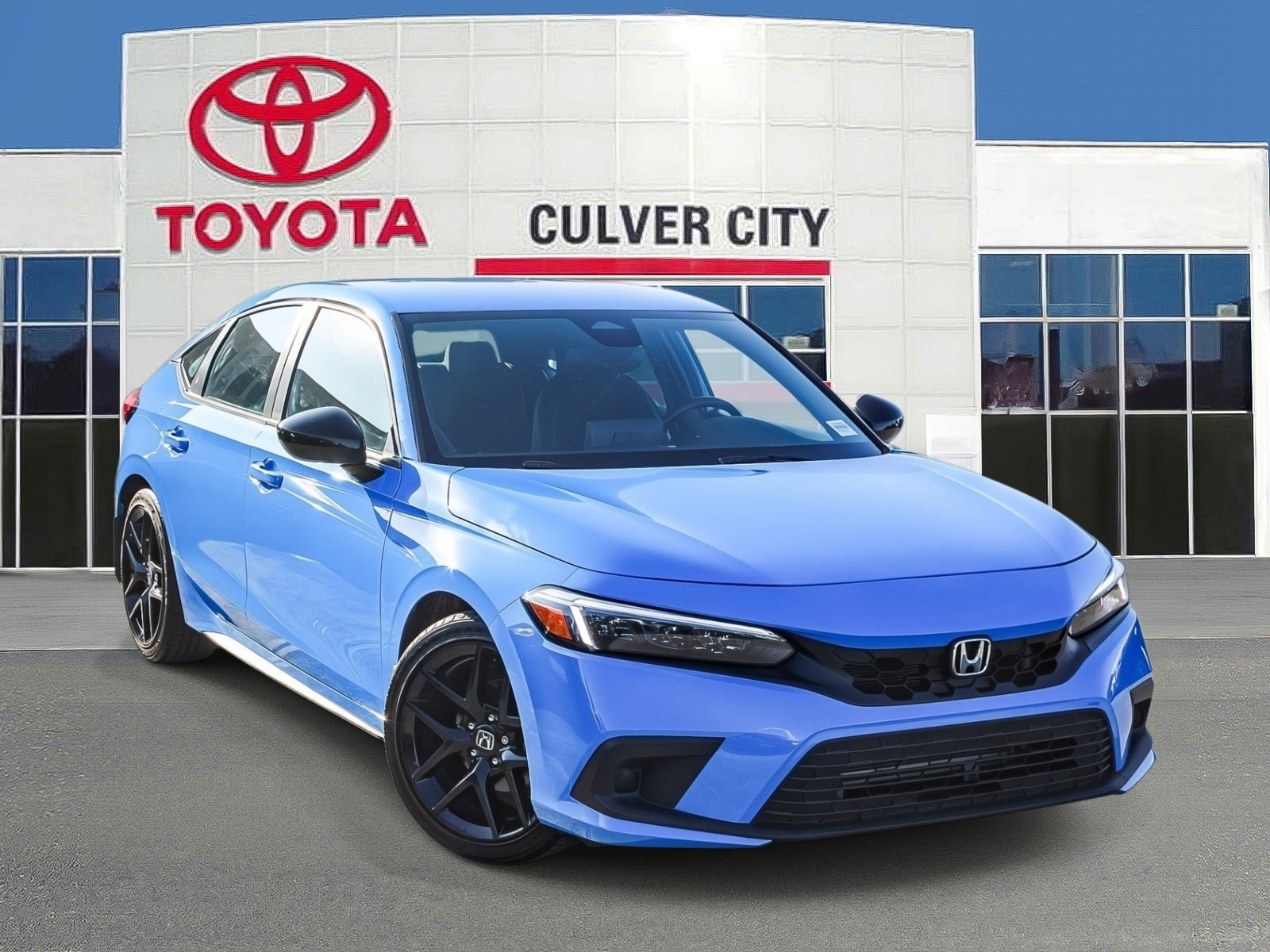 2024 Honda Civic Hatchback Sport's photo