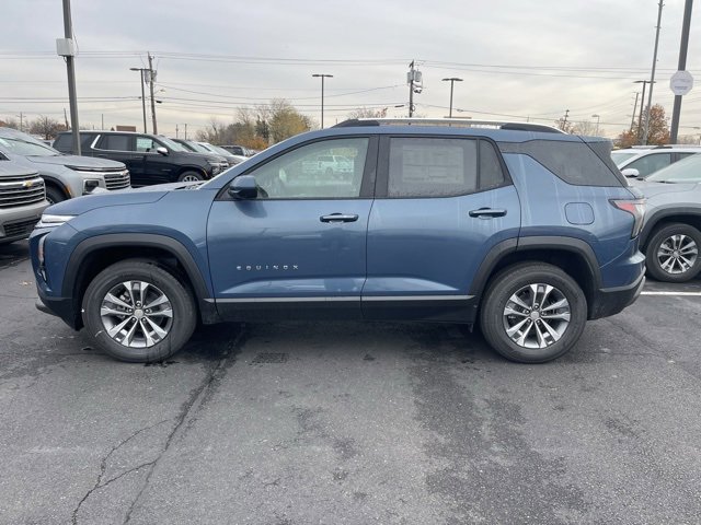 2026 Chevrolet Equinox LT photo 4