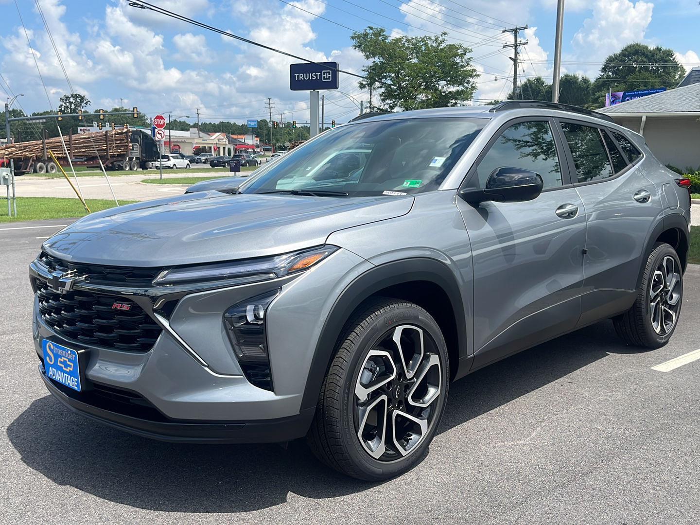 2025 Chevrolet Trax RS's photo