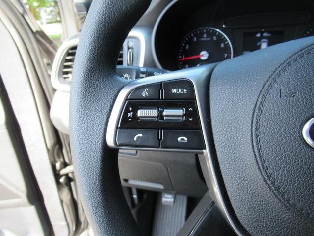 2019 Kia Sorento LX photo 15