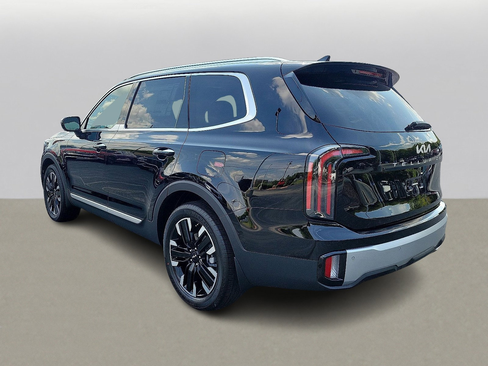 2025 Kia Telluride SX Prestige photo 2