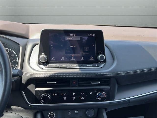 2023 Nissan Rogue S photo 17