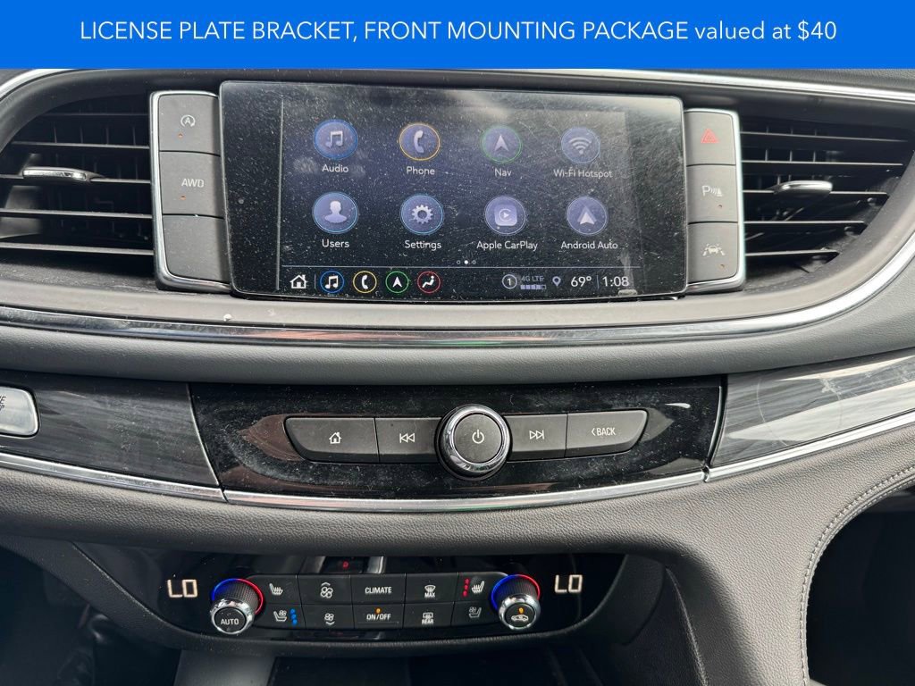 2024 Buick Enclave Premium photo 3