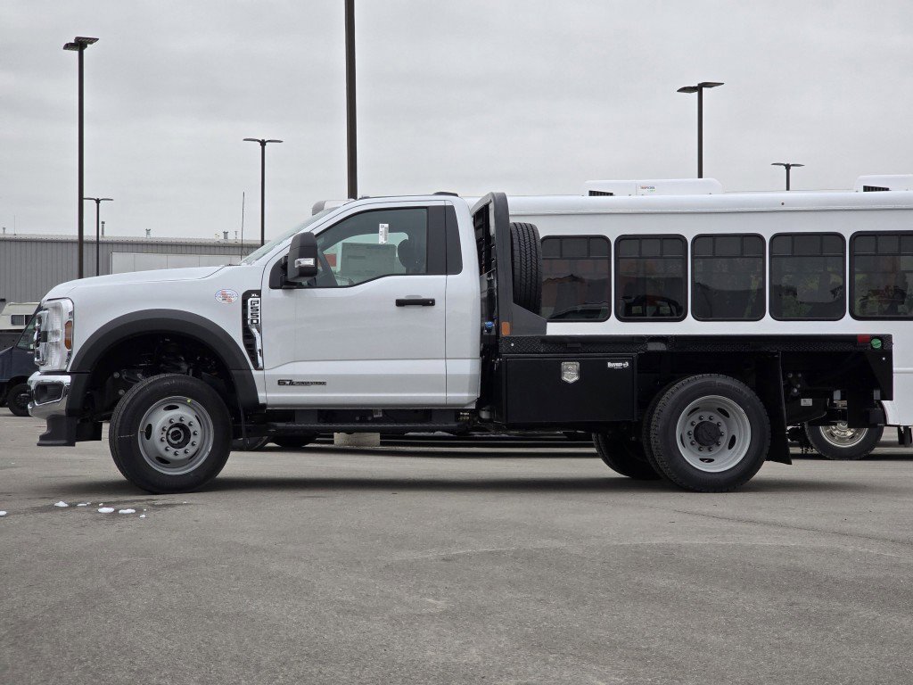 2024 Ford F-550 XL photo 16