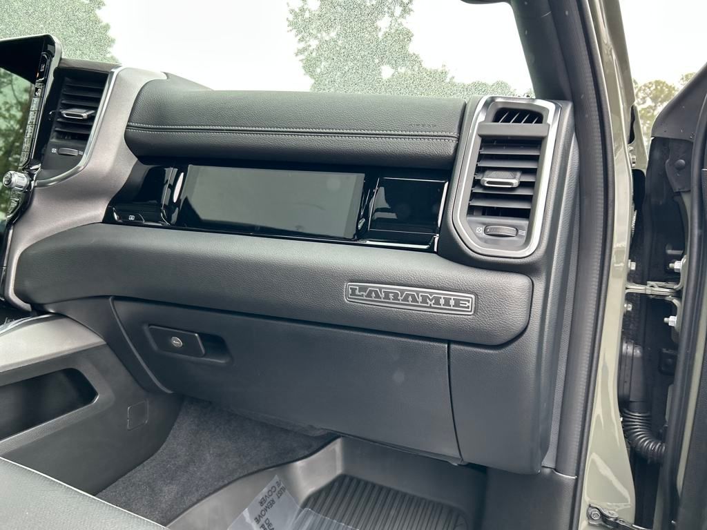 2026 Ram 1500 Laramie photo 26
