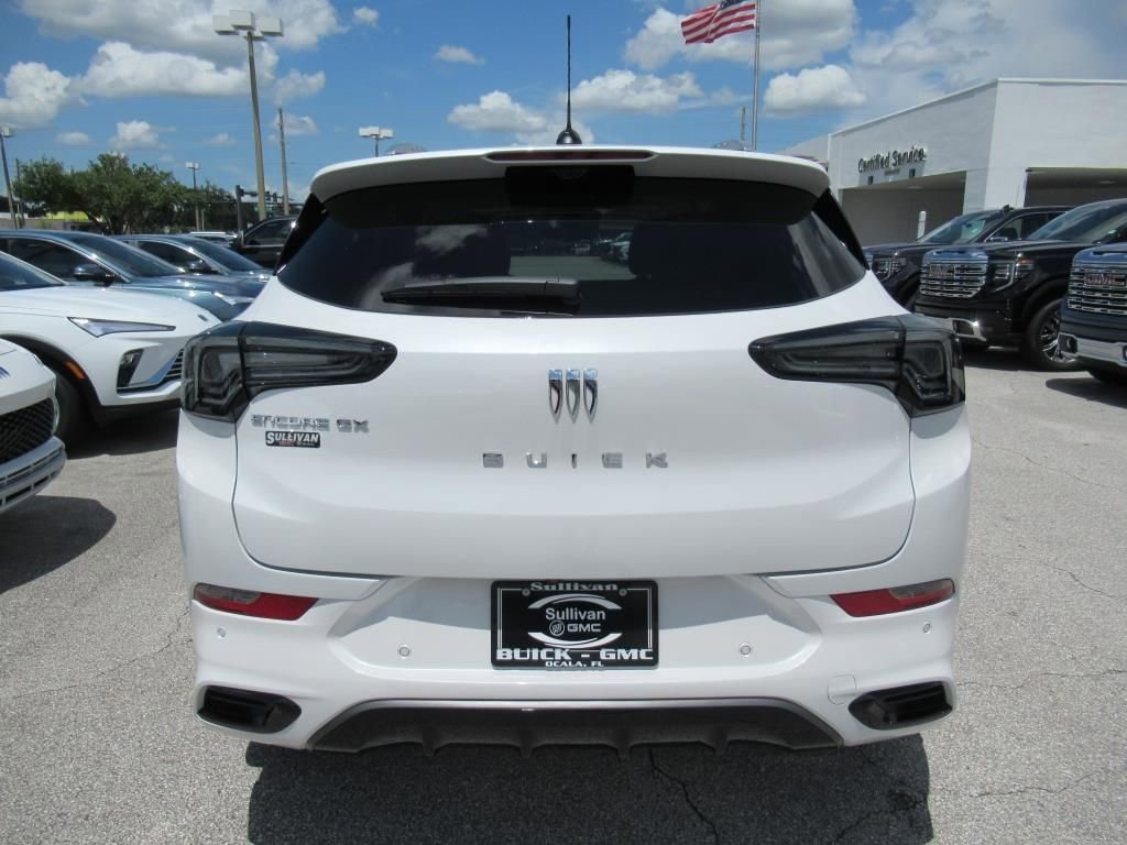 2026 Buick Encore GX Avenir photo 5