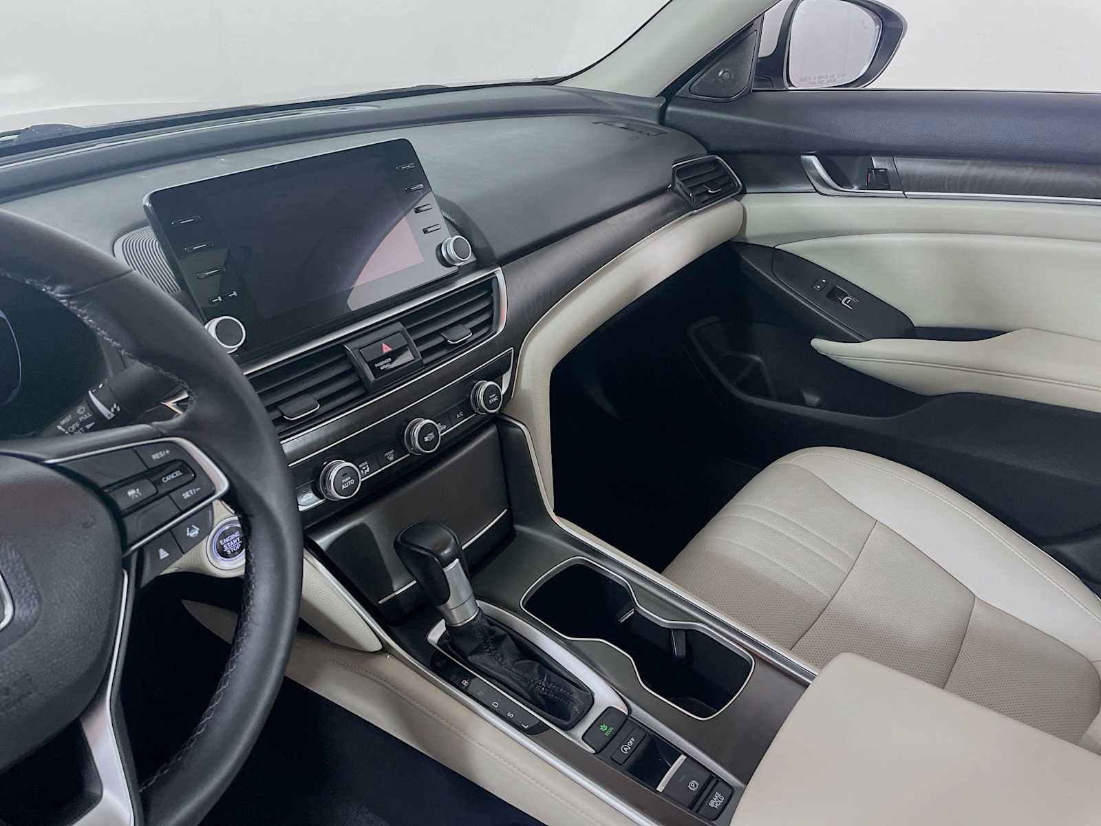 2021 Honda Accord EX-L photo 21