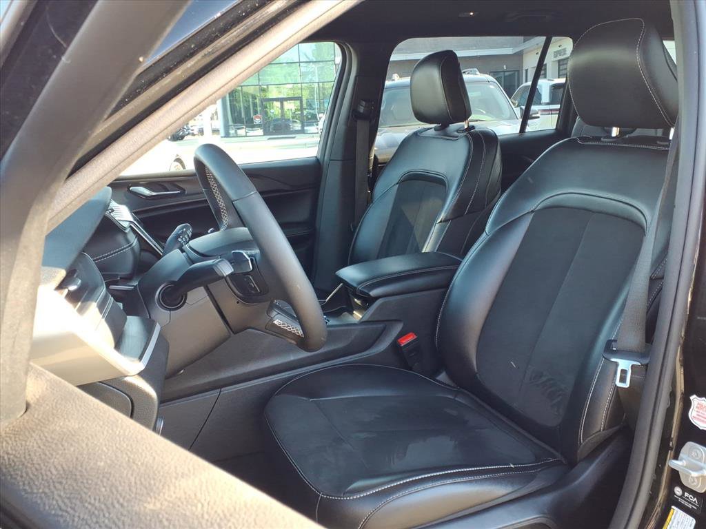 2024 Jeep Grand Cherokee Altitude photo 3