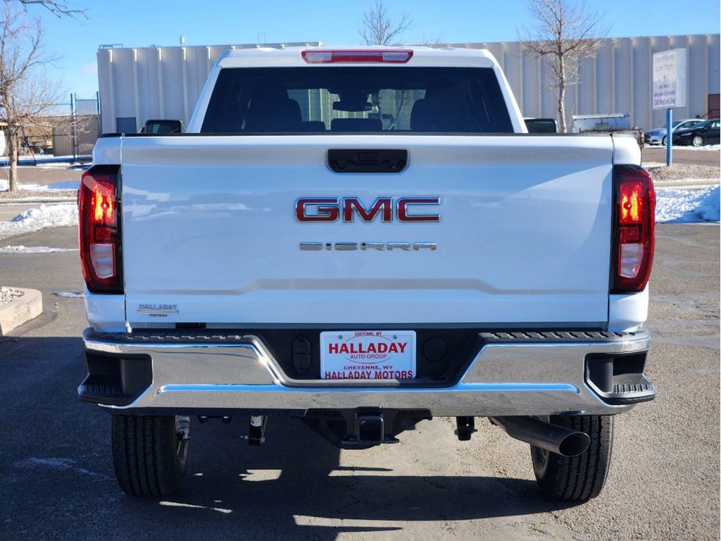 2025 Gmc Sierra 2500 HD Pro photo 4