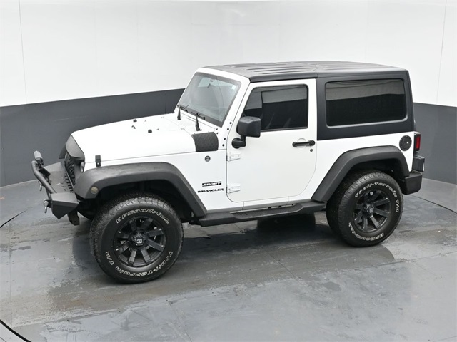 2016 Jeep Wrangler Sport S's photo
