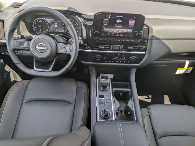 2025 Nissan Pathfinder SL photo 21