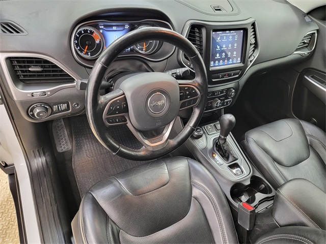 2021 Jeep Cherokee Latitude Lux photo 13