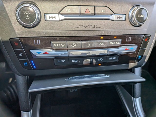 2020 Ford Explorer ST photo 24