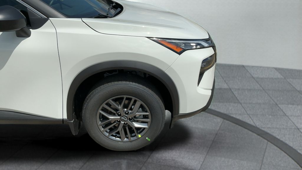 2026 Nissan Rogue S photo 9