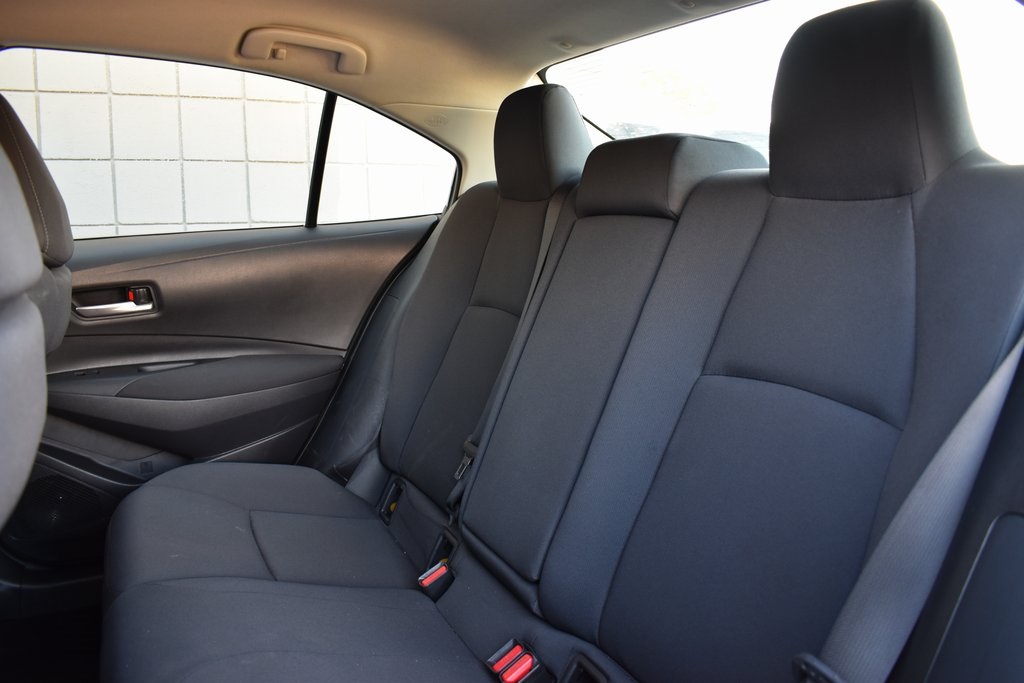 2021 Toyota Corolla Hybrid LE photo 3