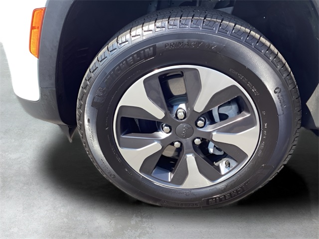 2023 Jeep Grand Cherokee 4xe photo 9