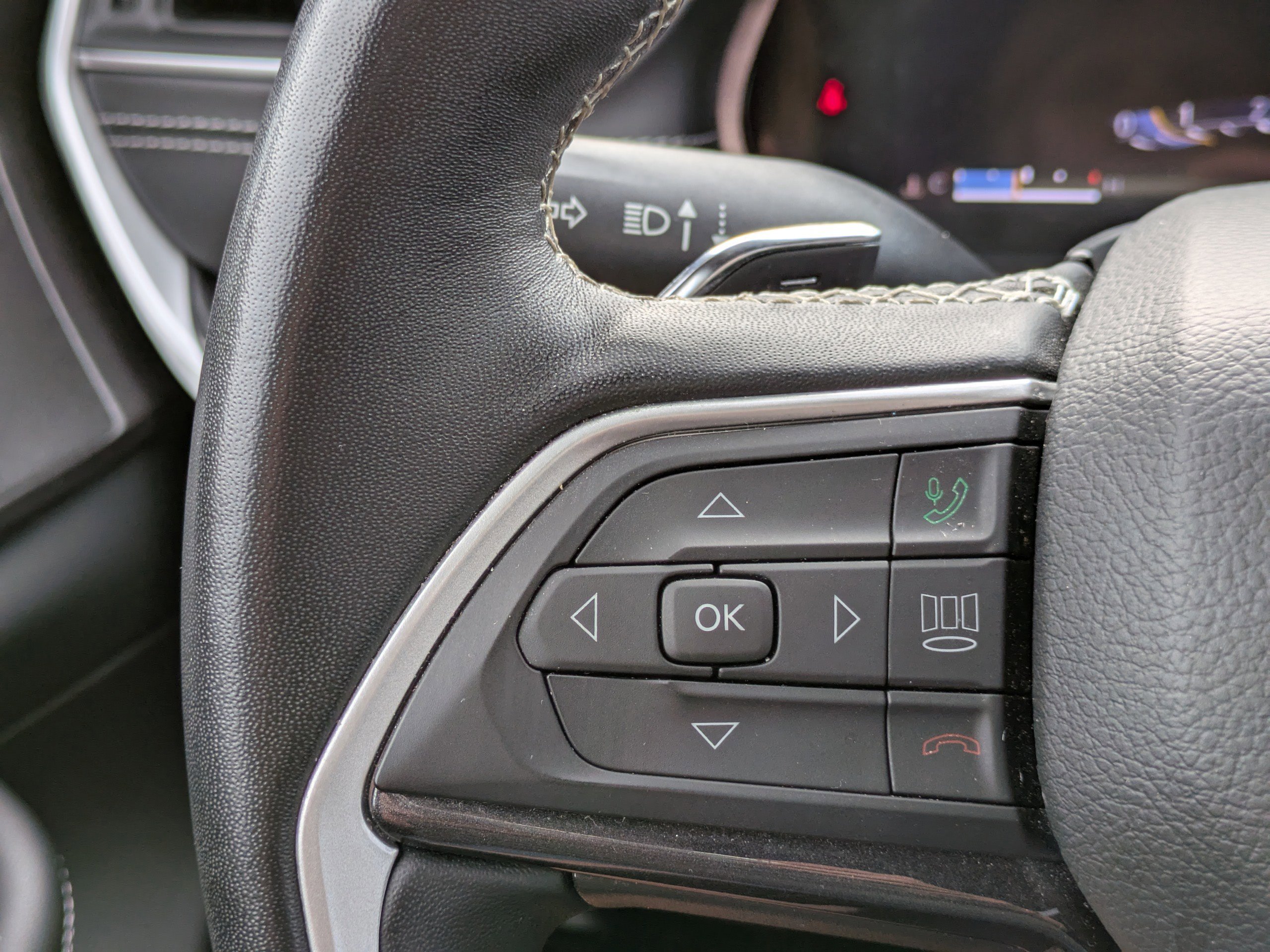 2022 Jeep Grand Cherokee Altitude photo 31