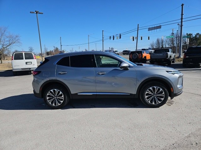2025 Buick Envision Preferred photo 5
