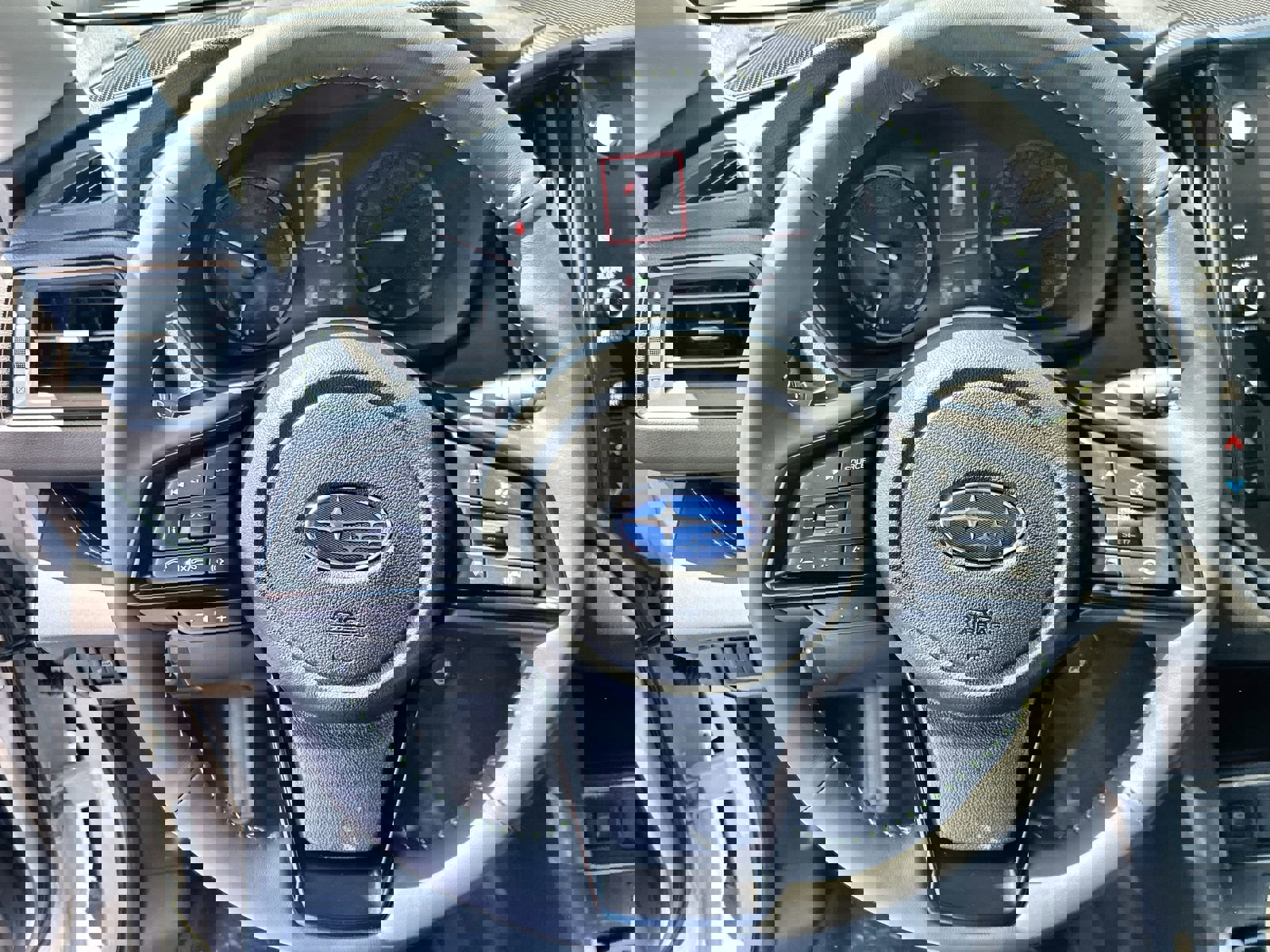 2025 Subaru Ascent Onyx Edition Touring photo 13