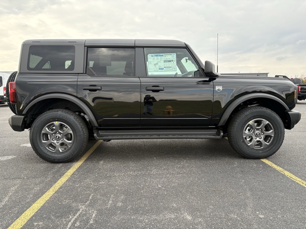 2025 Ford Bronco Big Bend photo 3