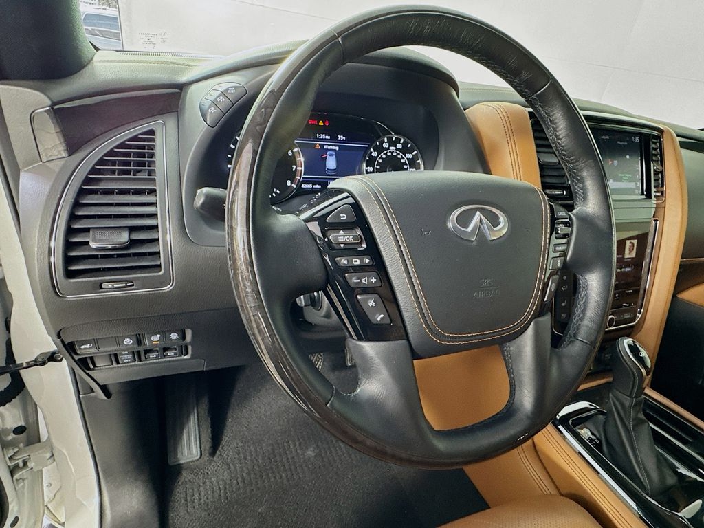 2021 Infiniti QX80 Sensory photo 10
