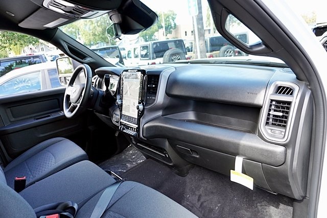 New 2026 Bright White Clear-Coat Exterior Paint RAM Tradesman image 13