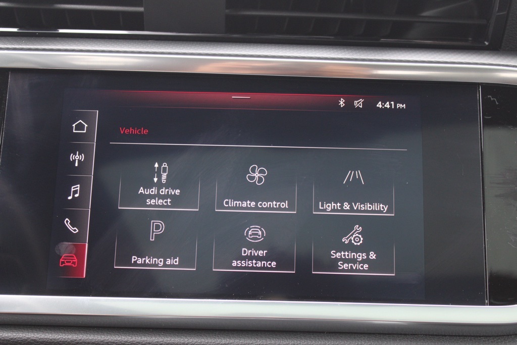 2021 Audi Q3 S line Premium 45 TFSI photo 25