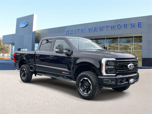 2026 Ford F-250 Super Duty Platinum's photo