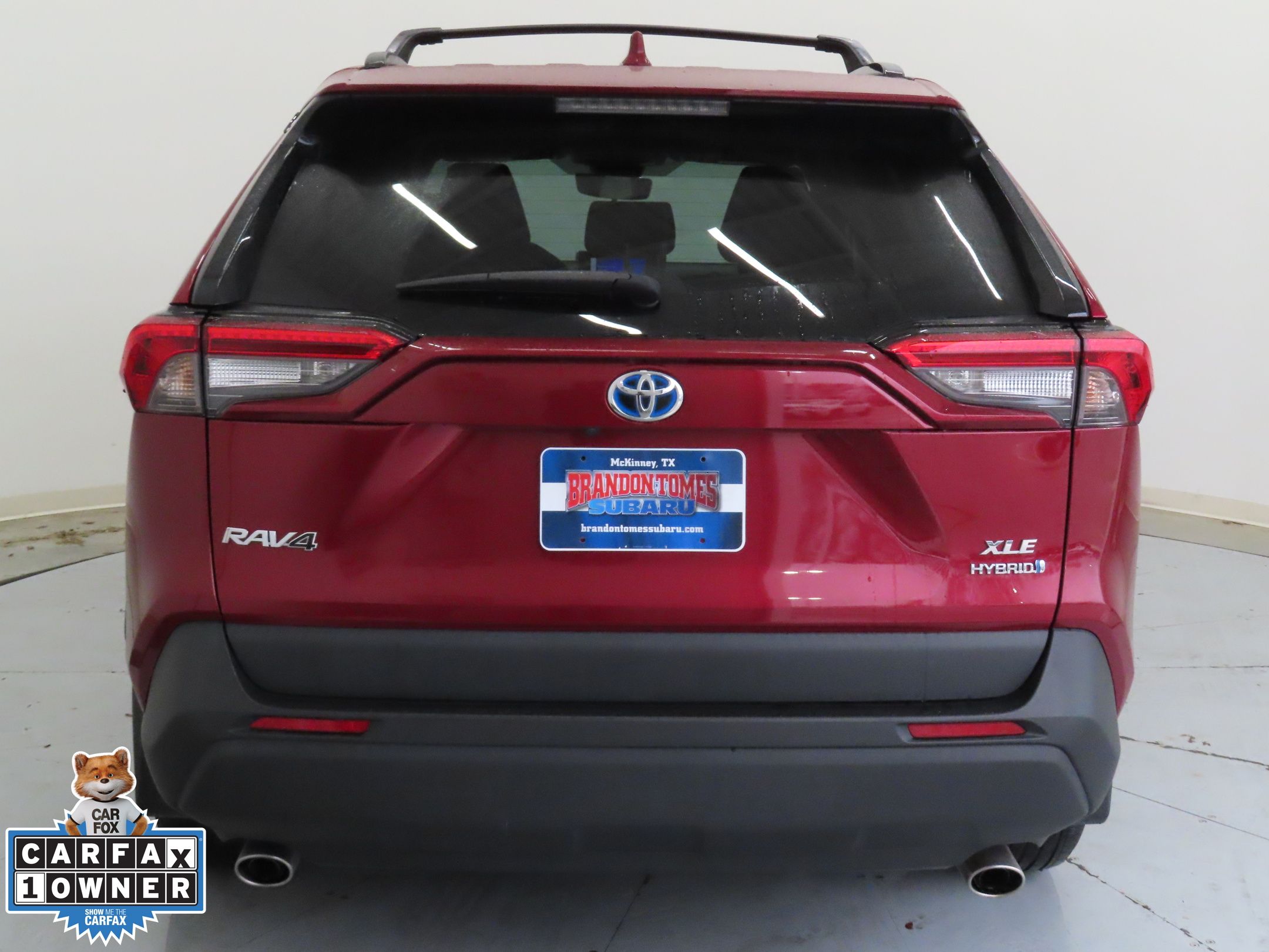 2024 Toyota RAV4 Hybrid XLE photo 4