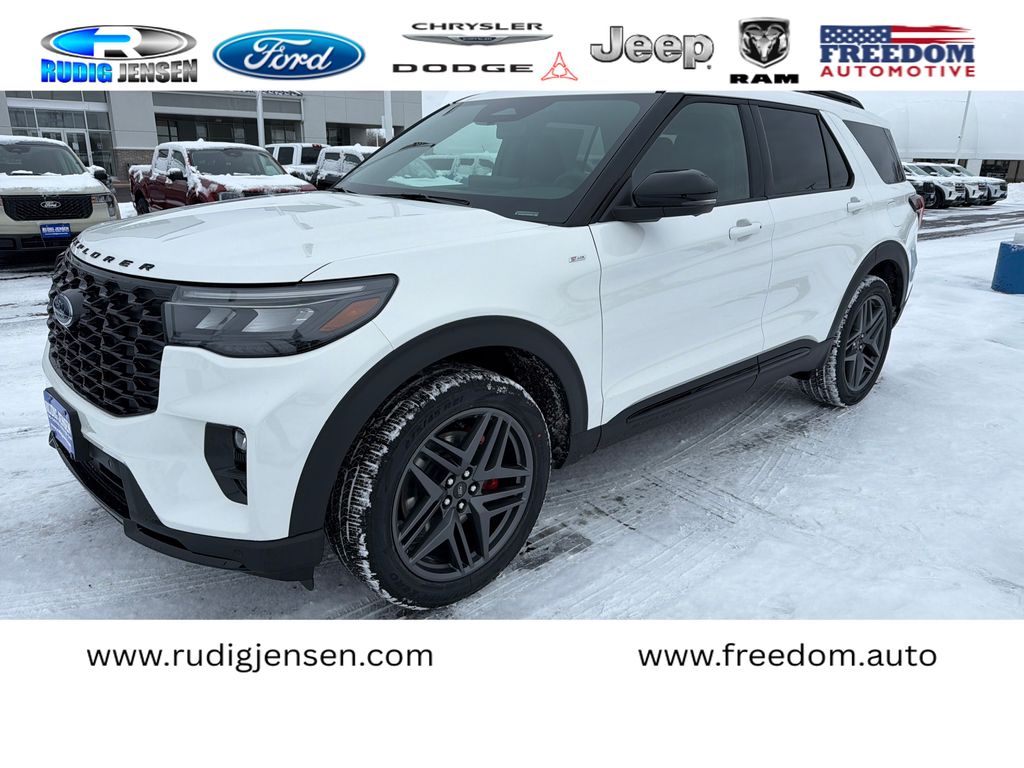 2026 Ford Explorer ST-LINE's photo