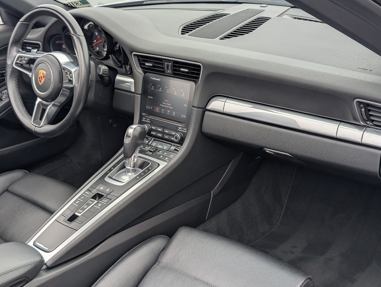 2018 Porsche 911 photo 12
