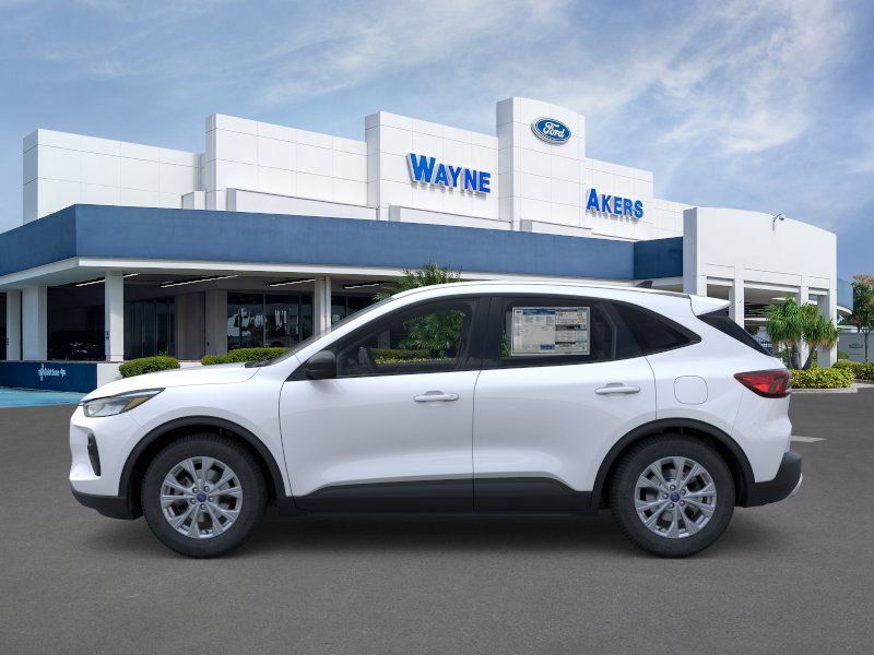 2026 Ford Escape Active photo 2
