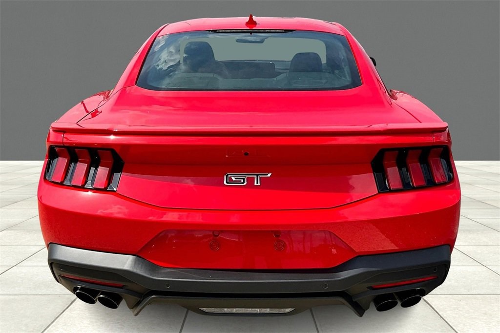 2025 Ford Mustang GT Premium photo 4