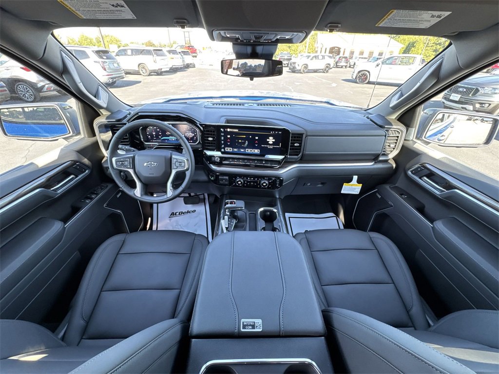 2026 Chevrolet Silverado 1500 RST photo 19