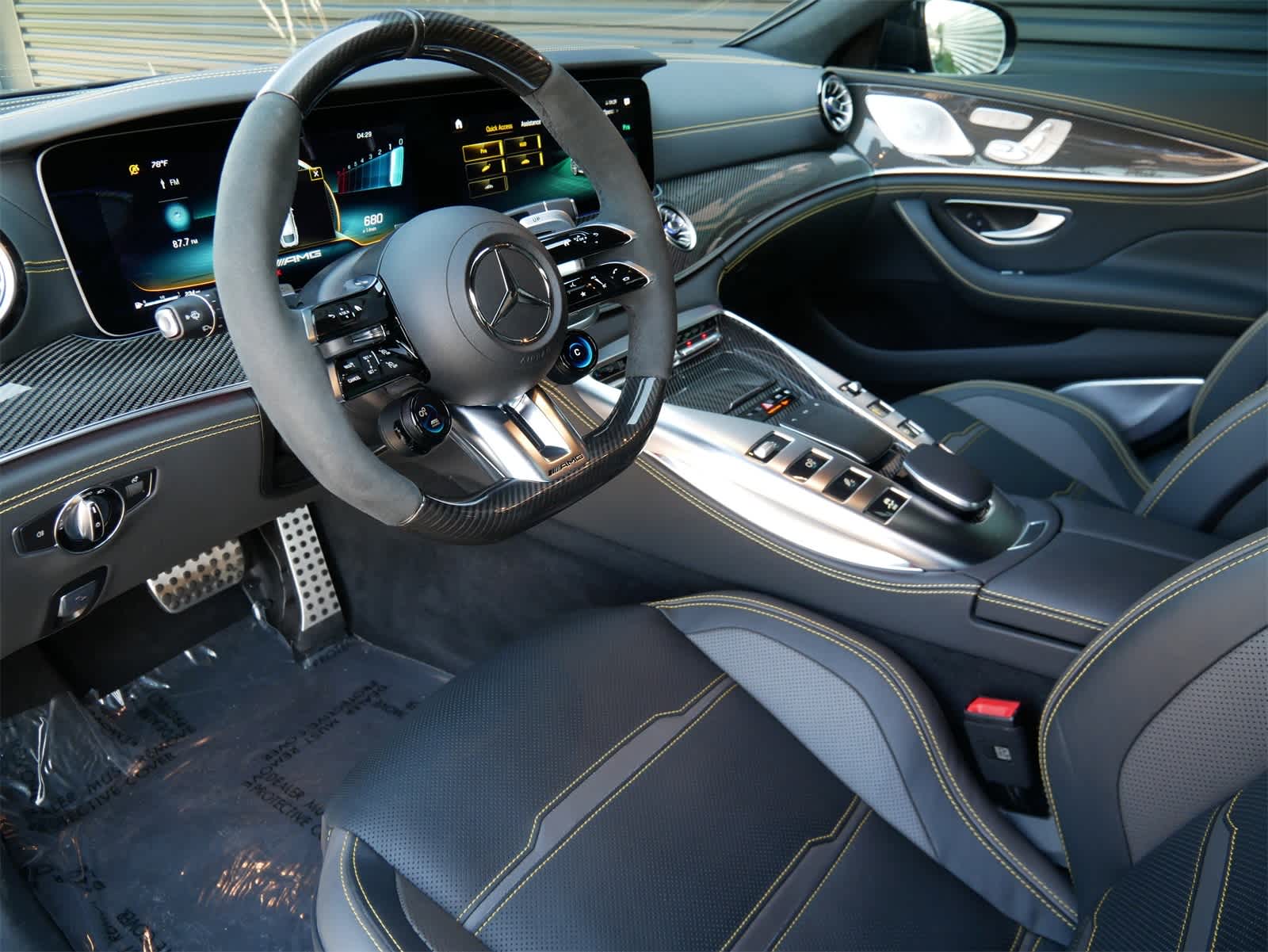 2023 Mercedes Benz AMG GT 63 photo 4