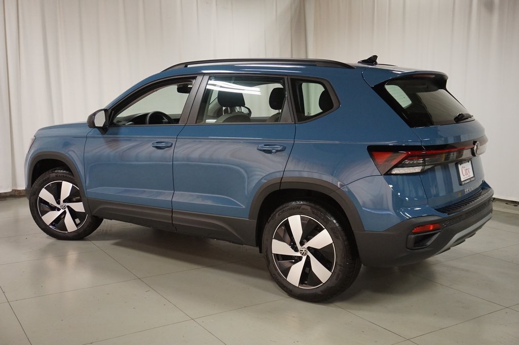 2025 Volkswagen Taos S photo 8