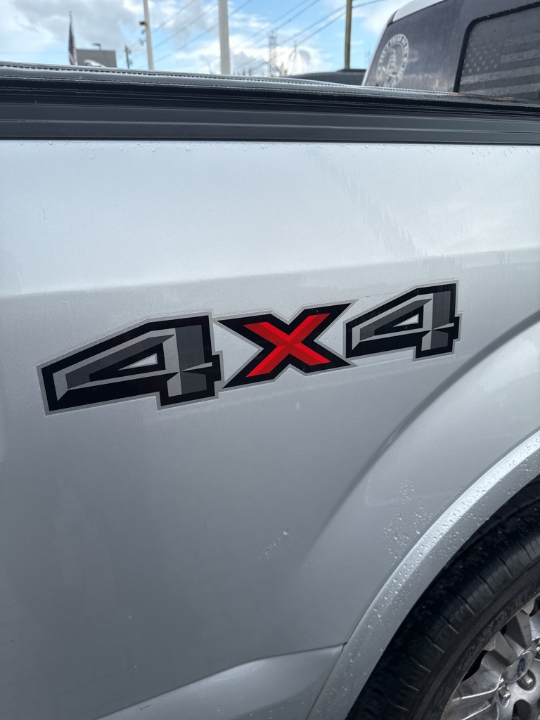 2019 Ford F-150 Lariat photo 3