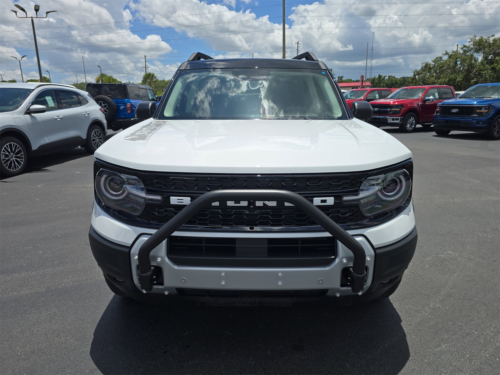 2025 Ford Bronco Sport Outer Banks photo 3