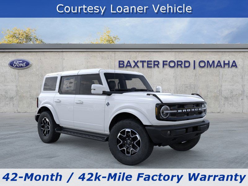 2025 Ford Bronco 4-Door Outer Banks's photo