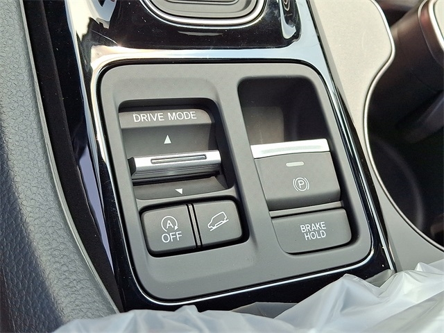 2025 Honda Pilot TrailSport photo 18