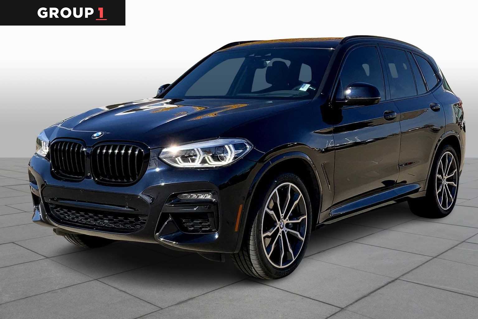 2021 BMW X3 40i's photo