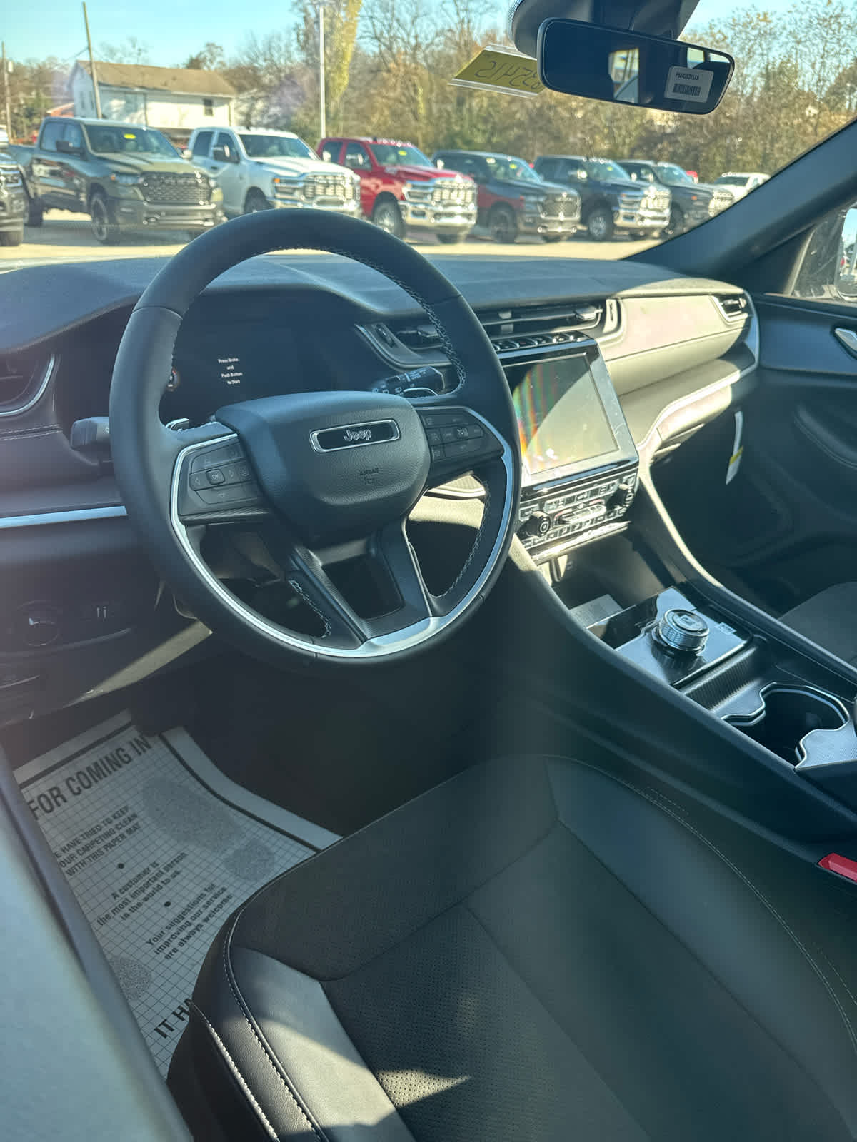 2025 Jeep Grand Cherokee Altitude X photo 3