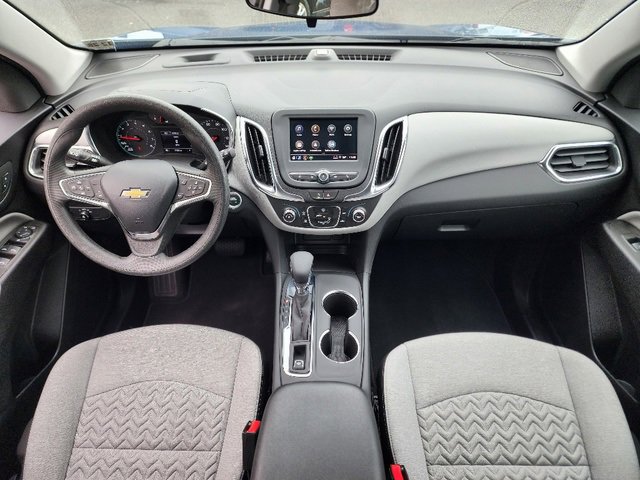 2024 Chevrolet Equinox LS photo 2
