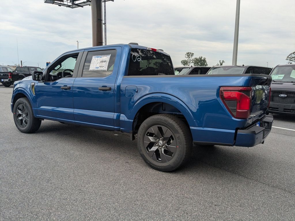 2025 Ford F-150 STX photo 6